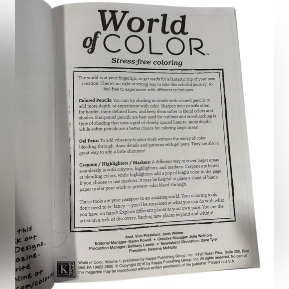 World of Color 32 page stress-free coloring book with 22 Crayola colored pencils - Picture 5 of 10